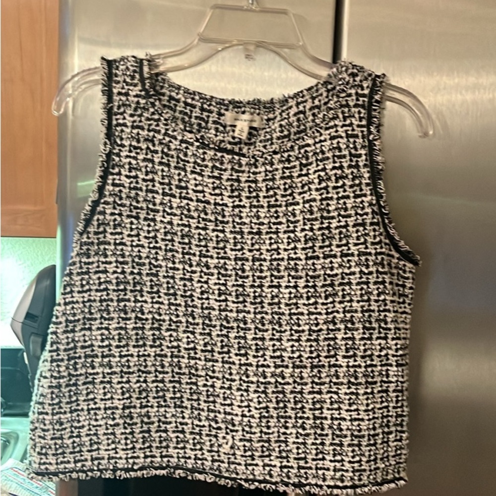 Max Studio Monochrome Knit Top